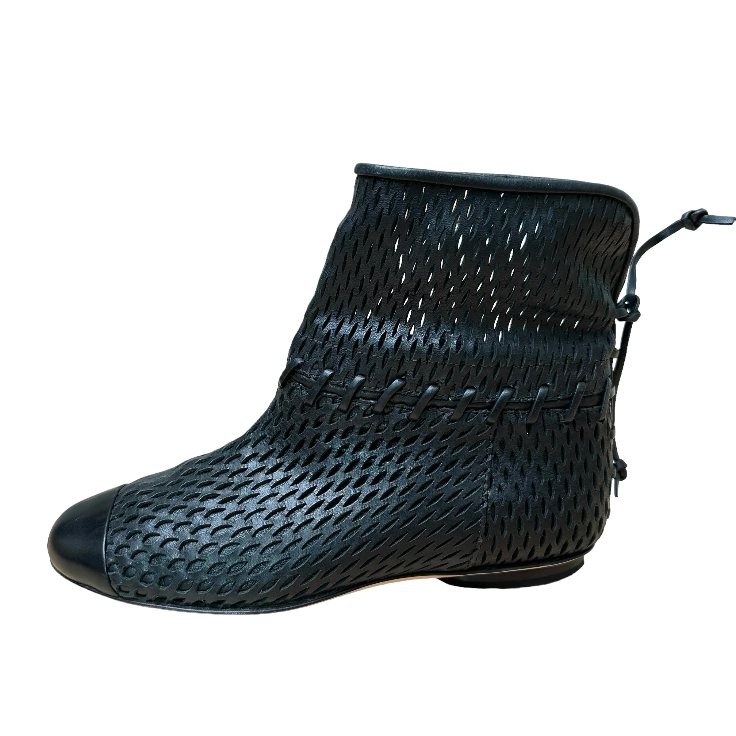 Black Low Boots - 7.5